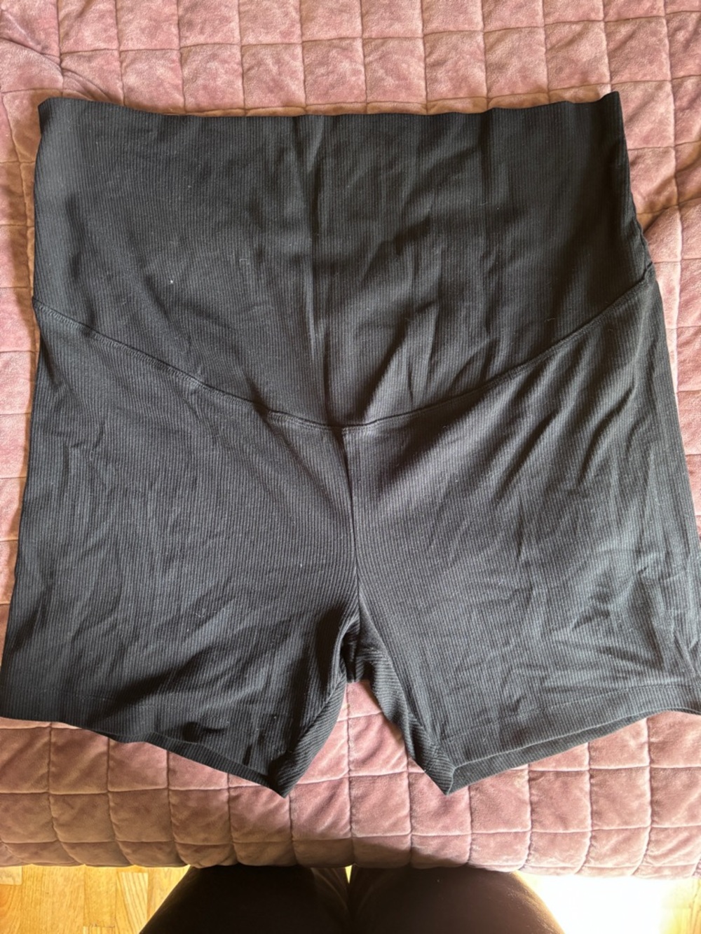 Women's Maternity Ribbed Shorts